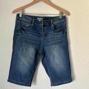 New York & Company Medium Wash Bermuda Jean Short  8